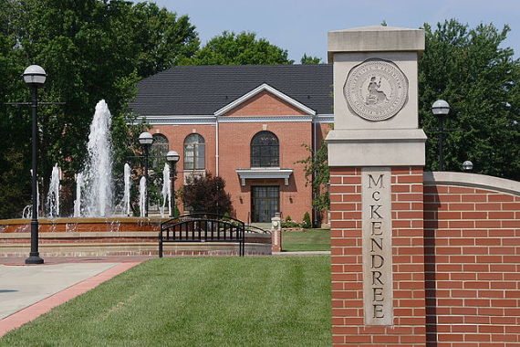 640px-McKendree_entrance